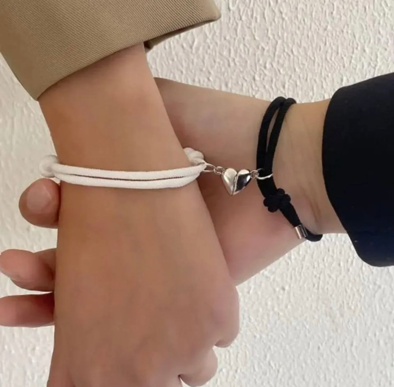 Megnatic Heart Couple Bracelet